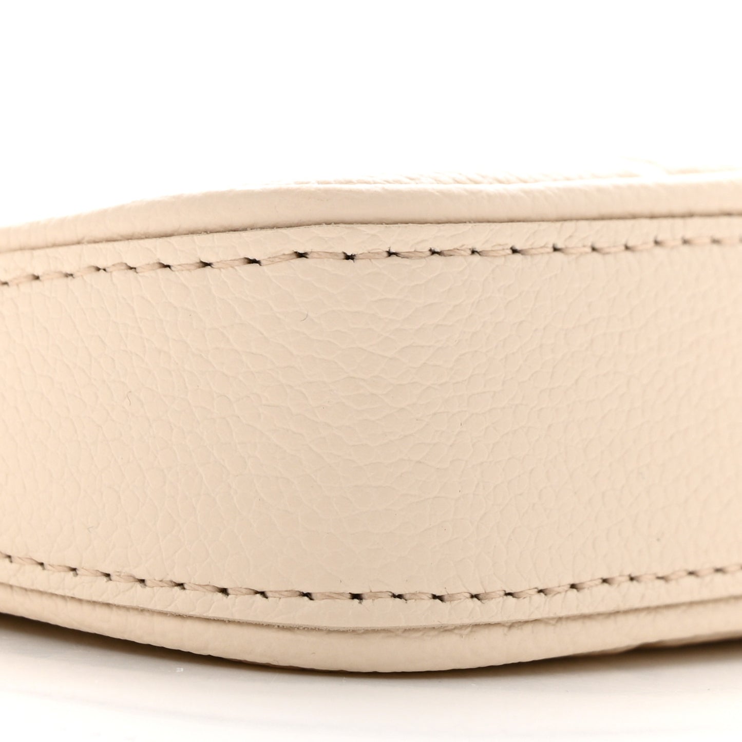 Empreinte Easy Pouch On Strap Cream