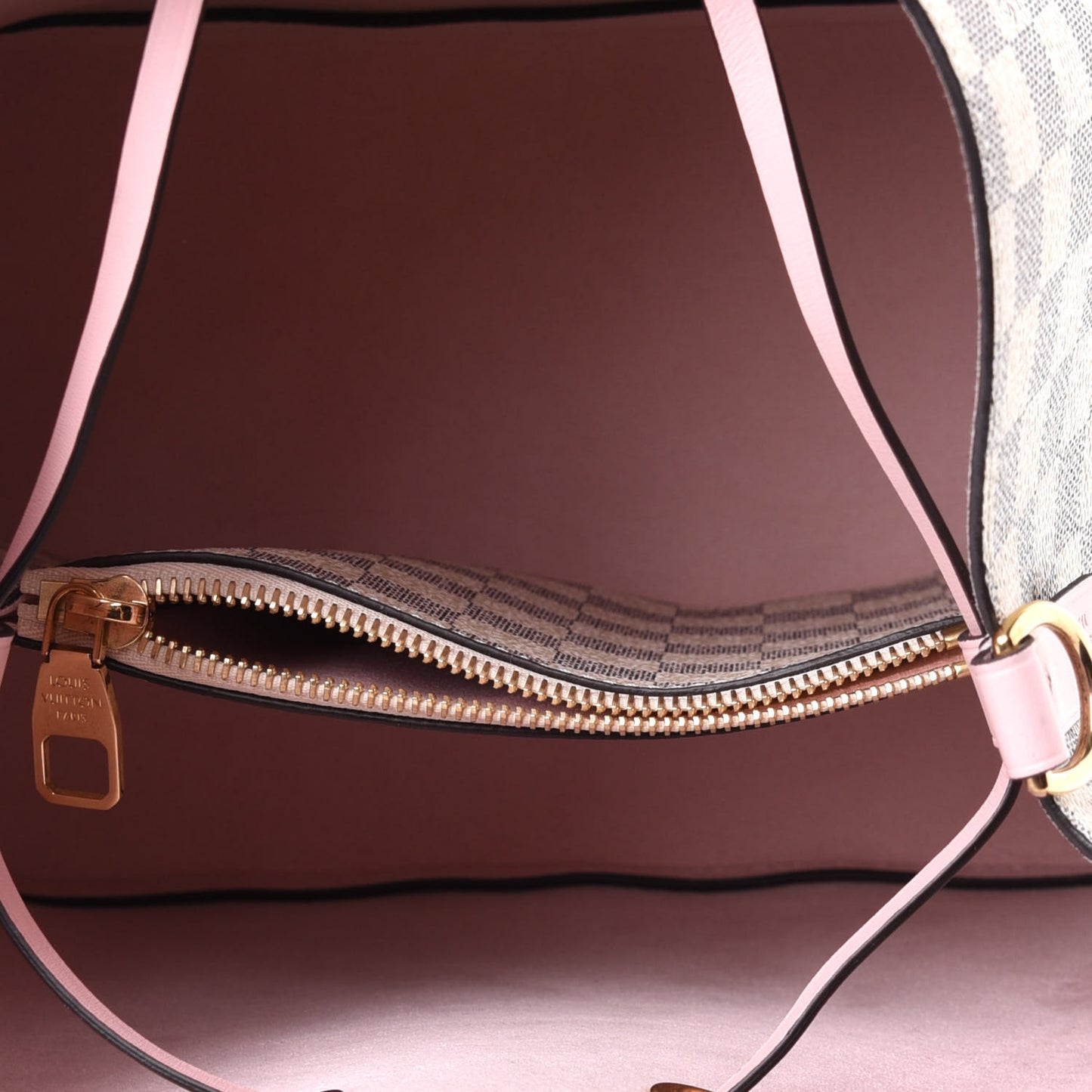 Damier Azur Neonoe MM Eau De Rose