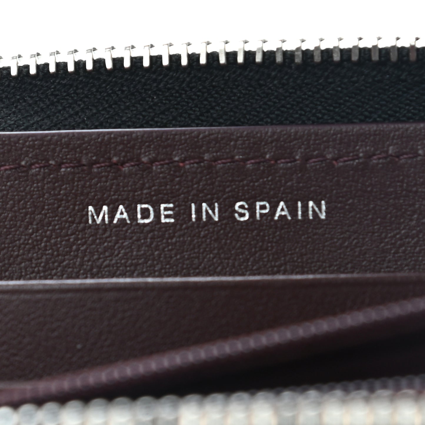 Caviar Quilted Medium Zip Around Wallet Black
