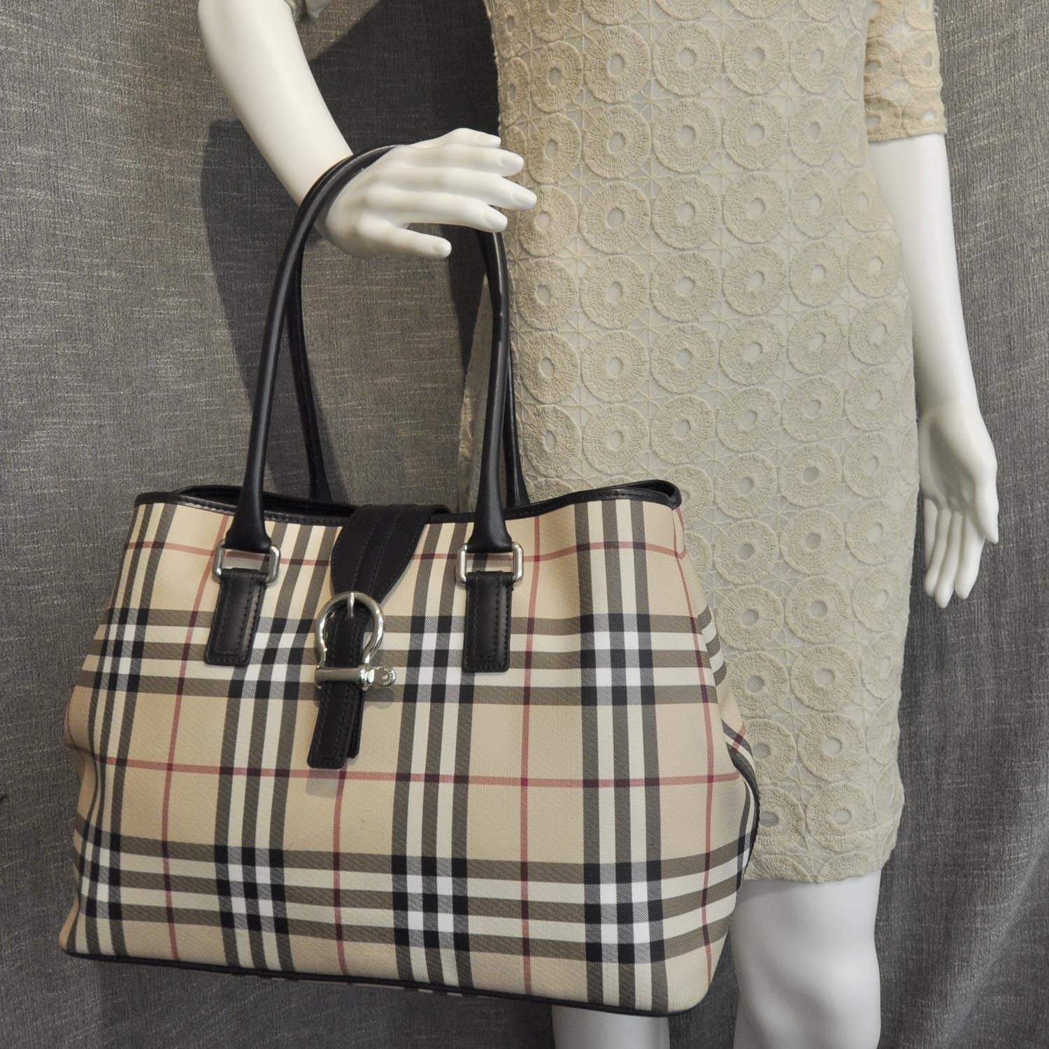 Burberry House Check Large Buckle Tote 2 of 9