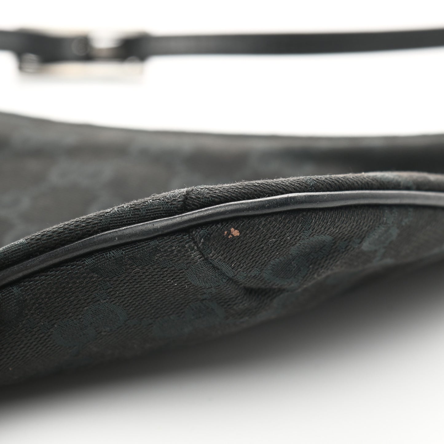 Monogram Pochette Black