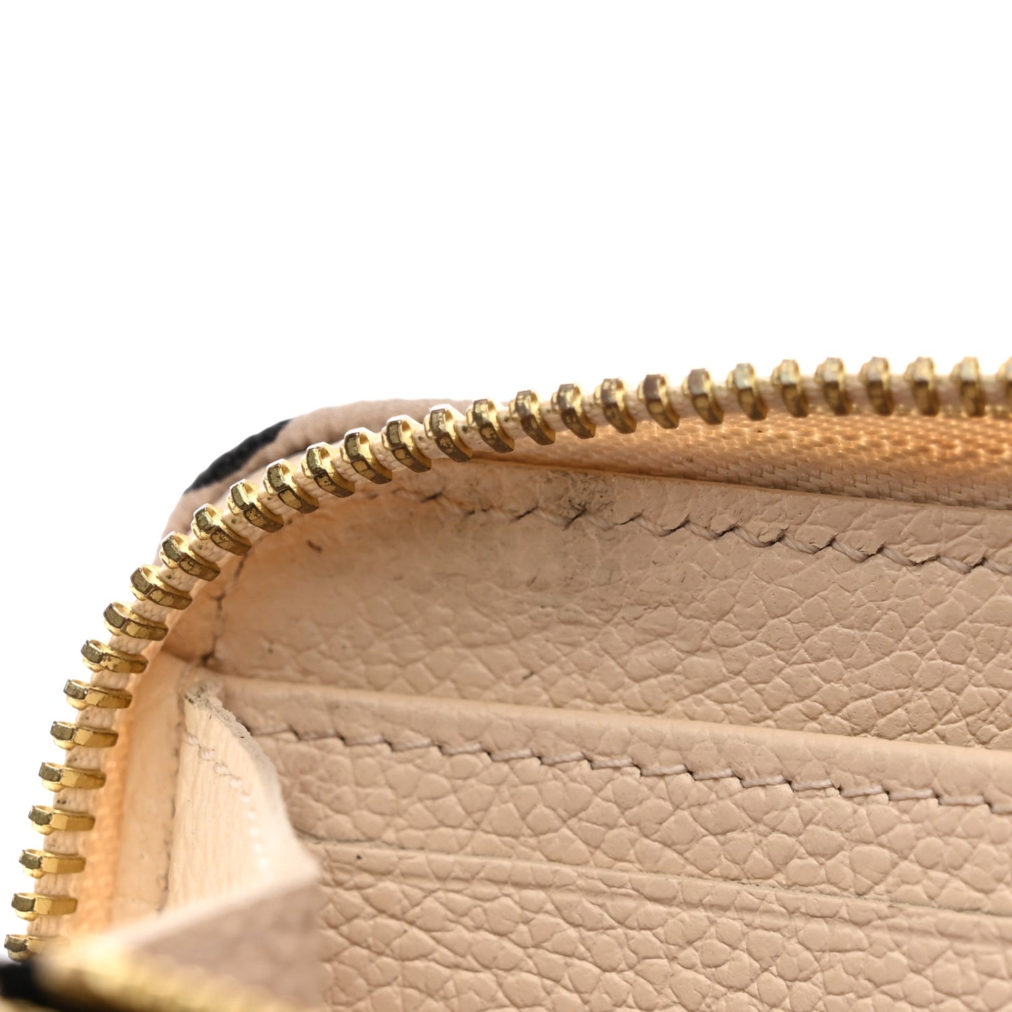 Empreinte Monogram Giant Wild At Heart Zippy Wallet Creme