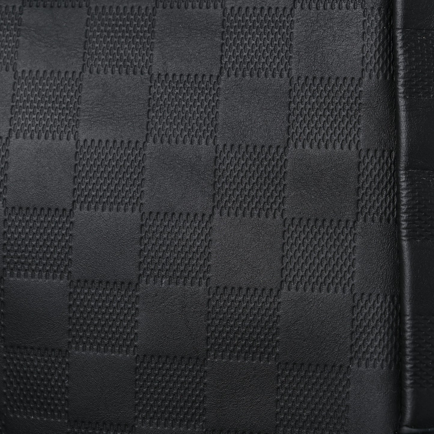 Damier Infini Avenue Sling Bag Onyx