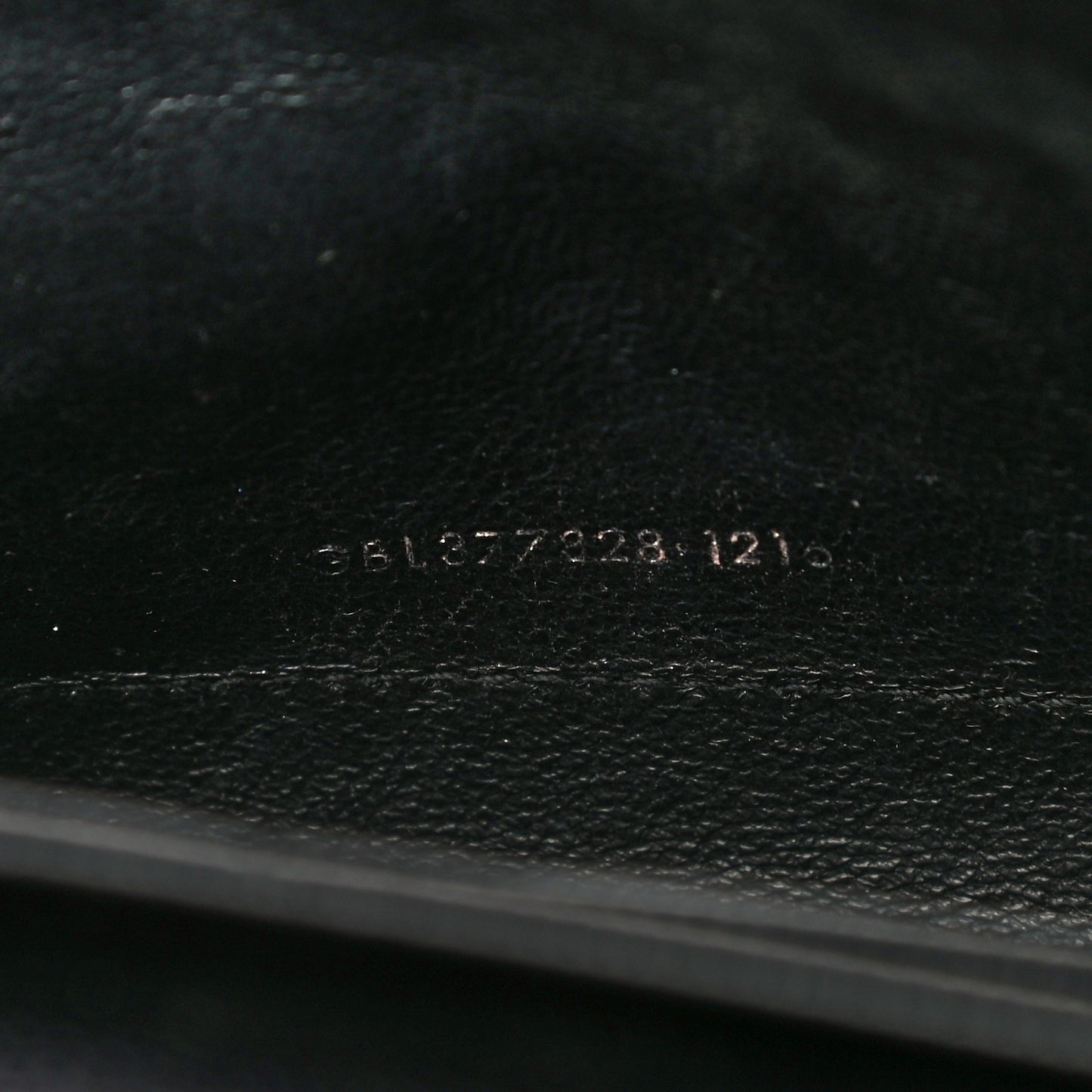 Grain De Poudre Matelasse Chevron Monogram Chain Wallet Black