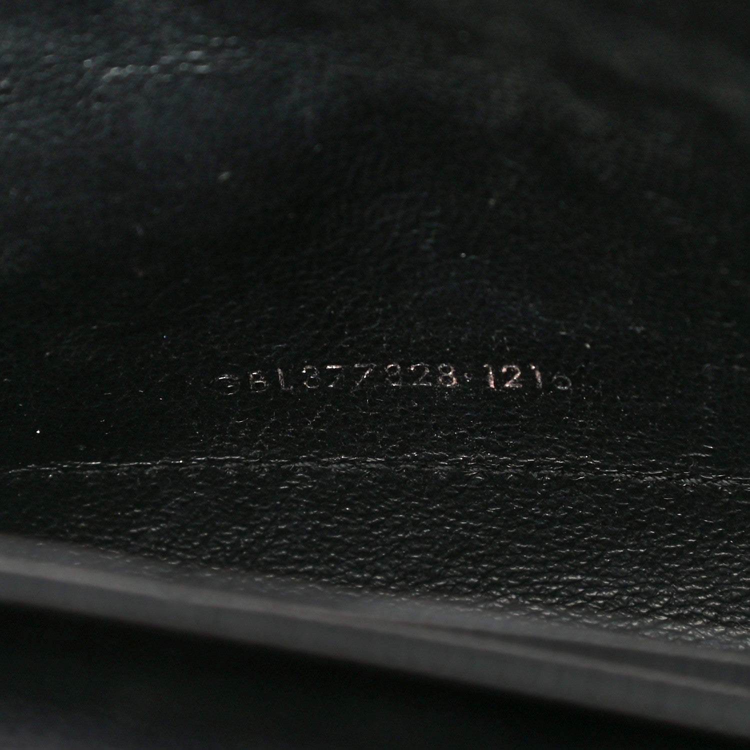 Saint Laurent Grain De Poudre Matelasse Chevron Monogram Chain Wallet Black 8 of 21