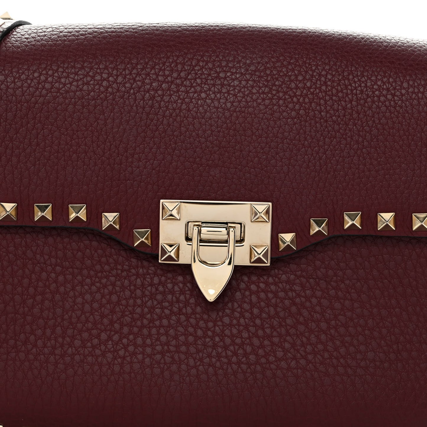 Pebbled Calfskin Medium Rockstud Flap Saddle Bag Rubino