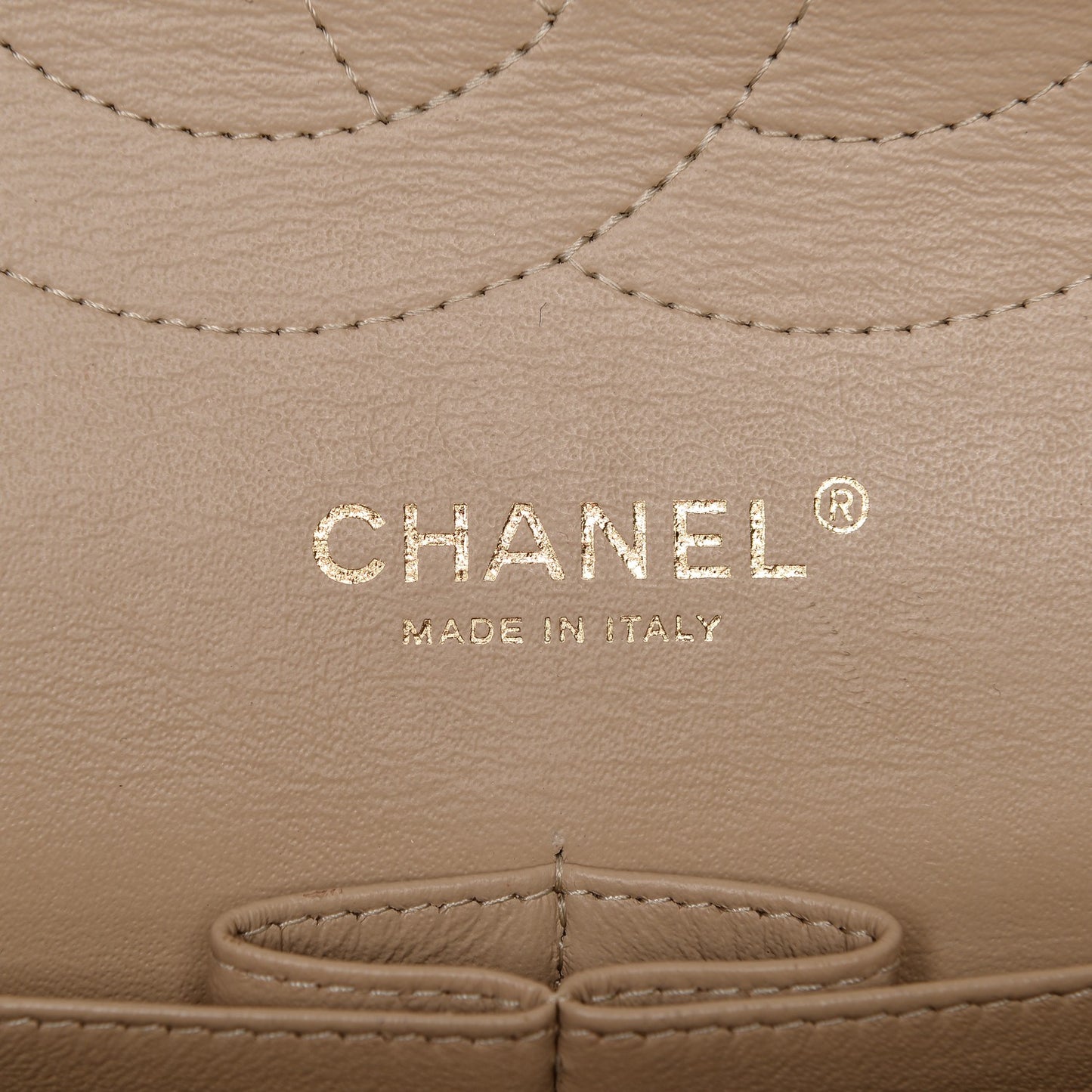 Caviar Quilted Jumbo Double Flap Beige Clair