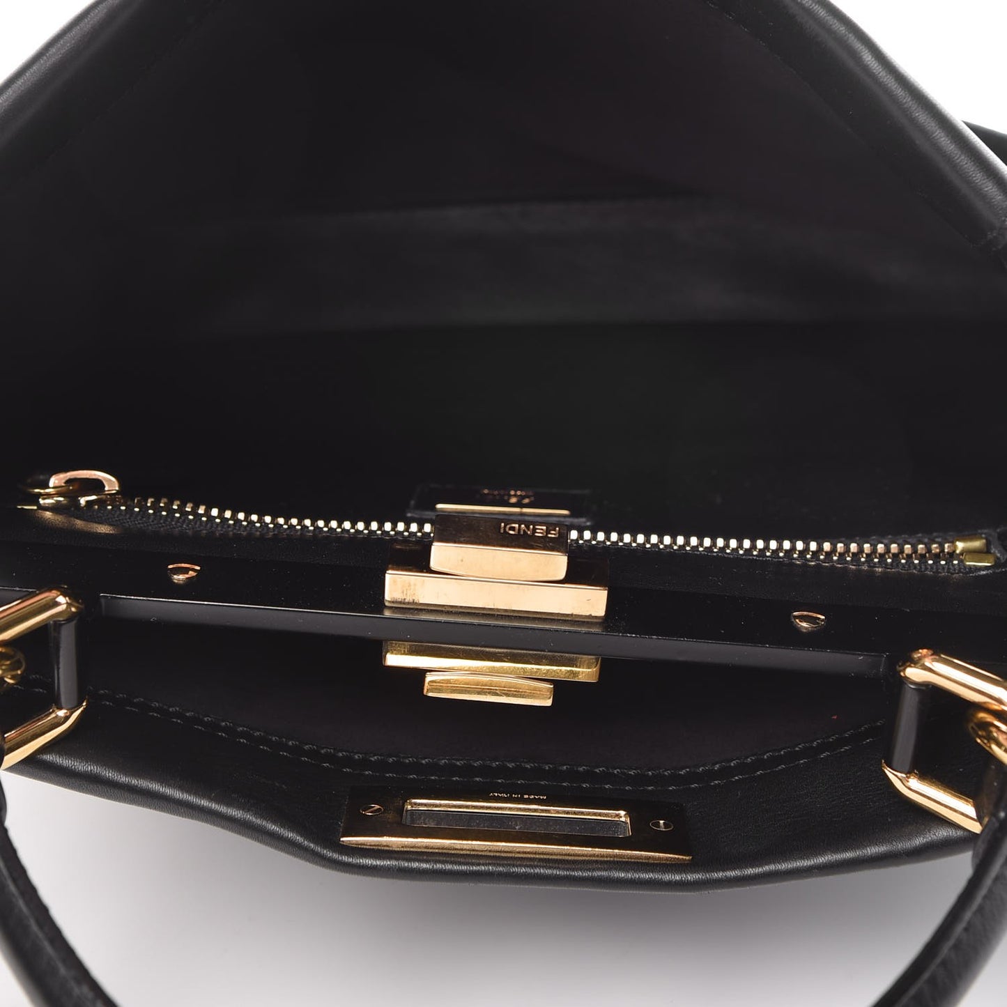 Vitello Seta Shiny Nappa Medium Peekaboo Iconic Satchel Black