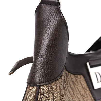 Christian Dior Monogram Hobo Brown 32 of 34