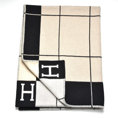Hermes Wool Cashmere Avalon III Blanket Ecru Black 3 of 4