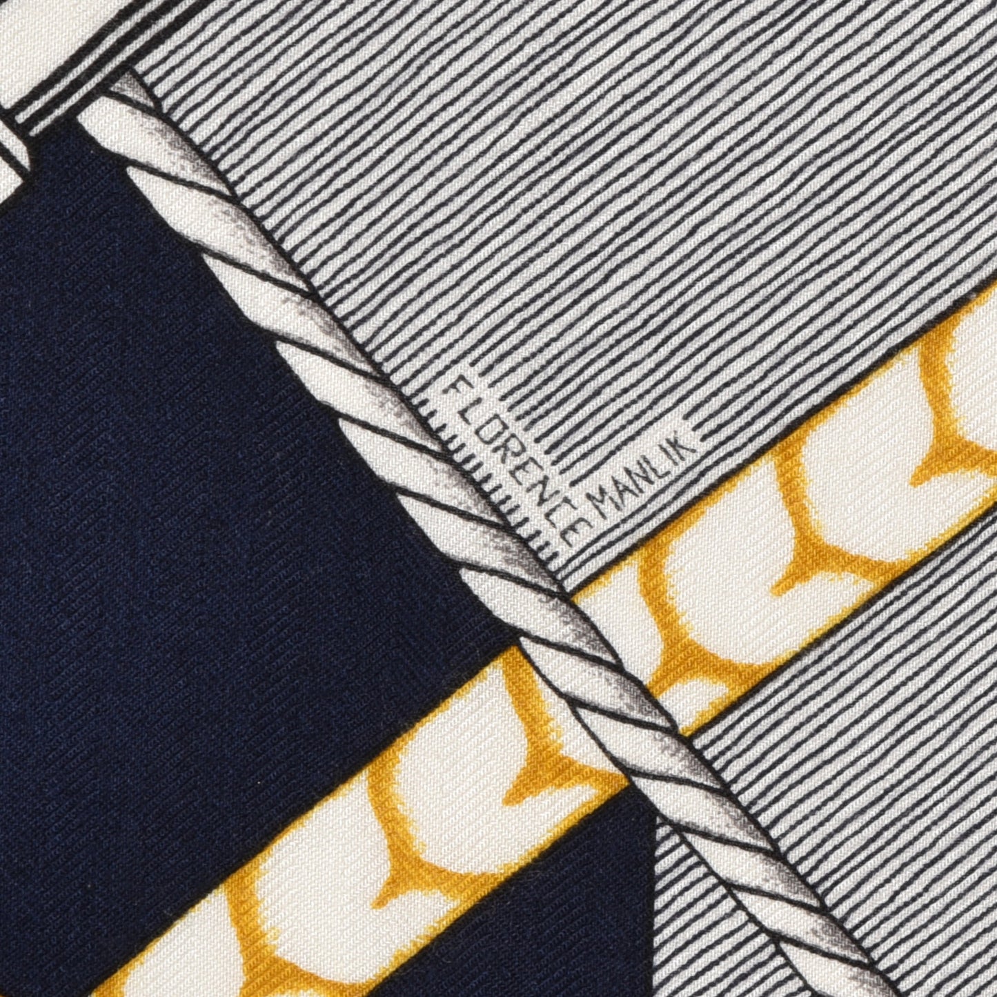 Cashmere Silk Parcours Sans Faute Shawl 140 Marine White Gold