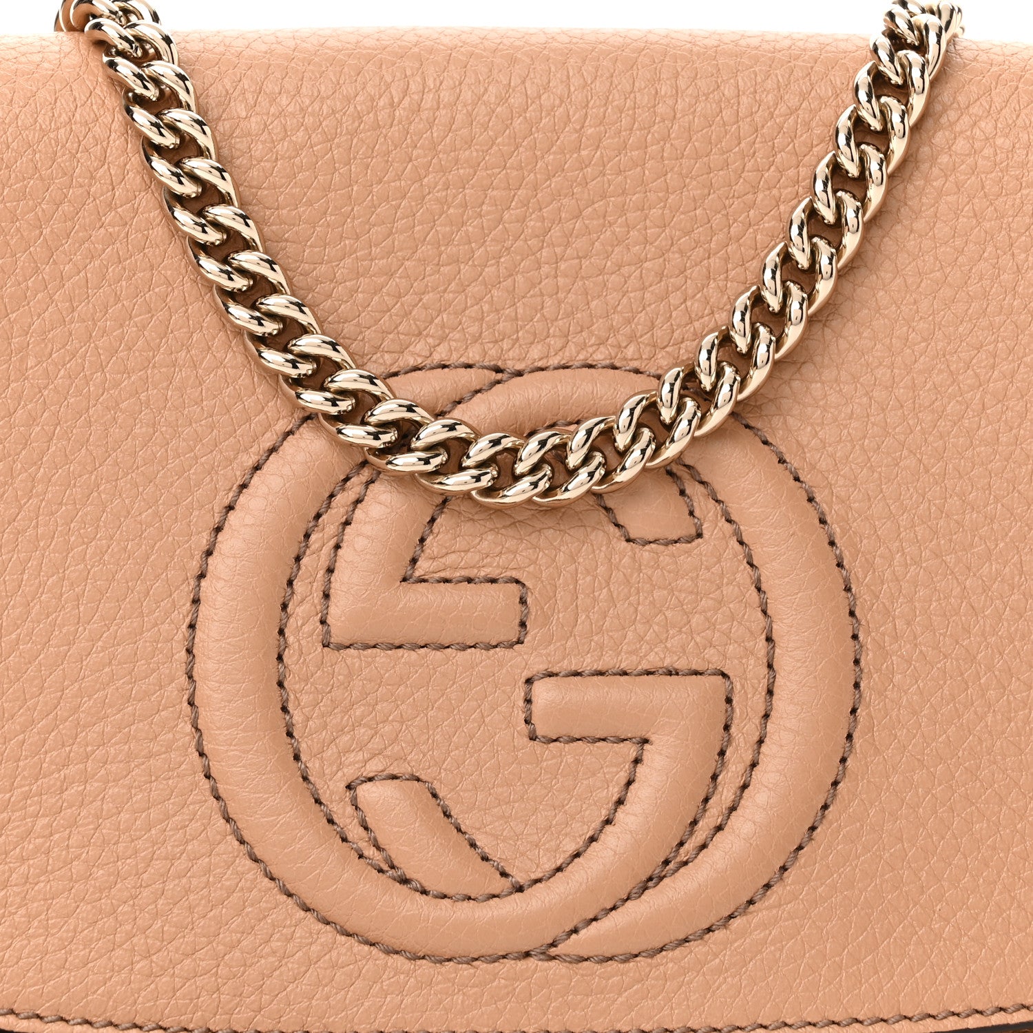 Gucci Pebbled Calfskin Medium Soho Flap Crossbody Camelia 8 of 10
