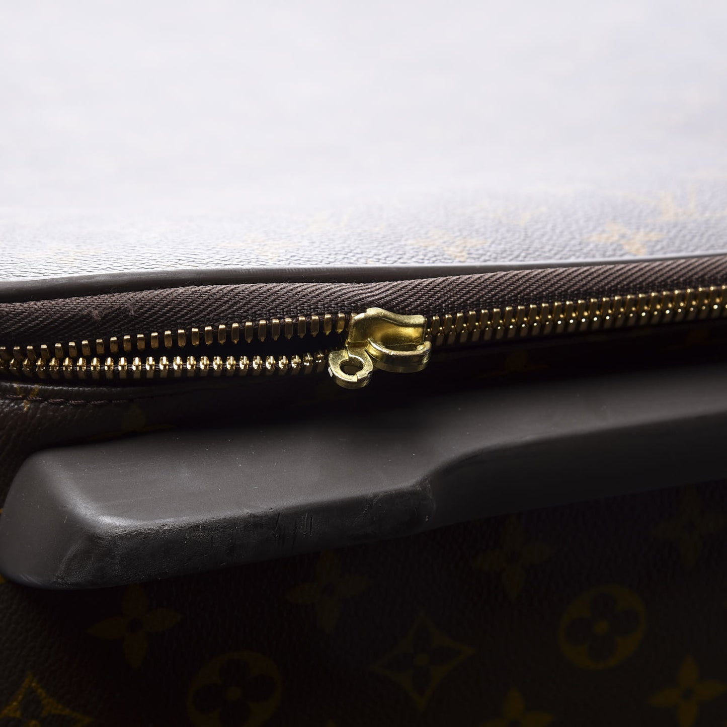 Monogram Pegase 65