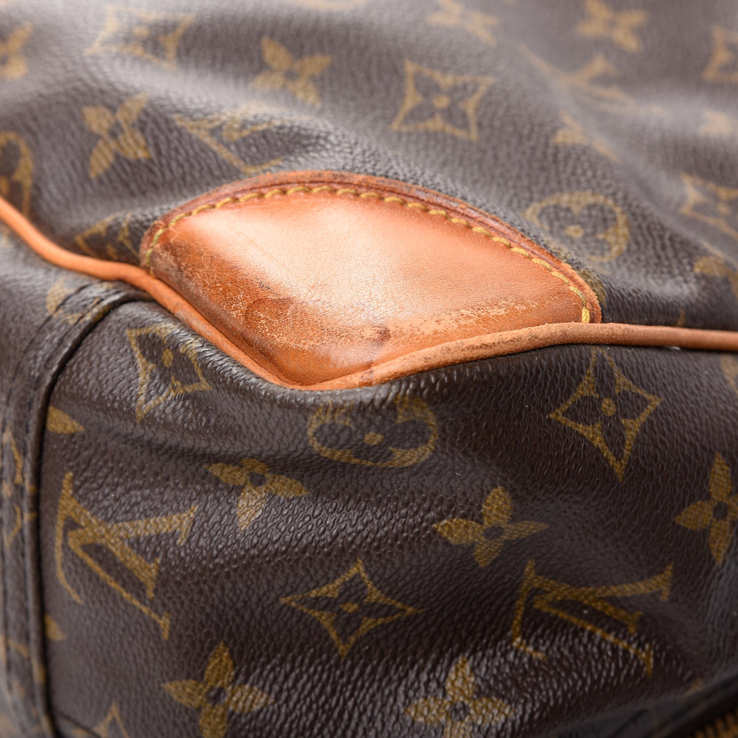 Louis Vuitton Monogram Sirius 45 11 of 12