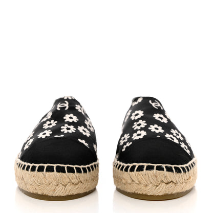 Chanel Fabric Printed Grosgrain Floral Espadrilles 39 Black Ivory 2 of 9