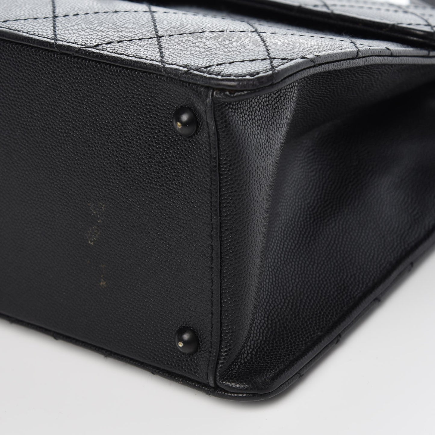 Caviar Diamond Stitched Flap Bag Black