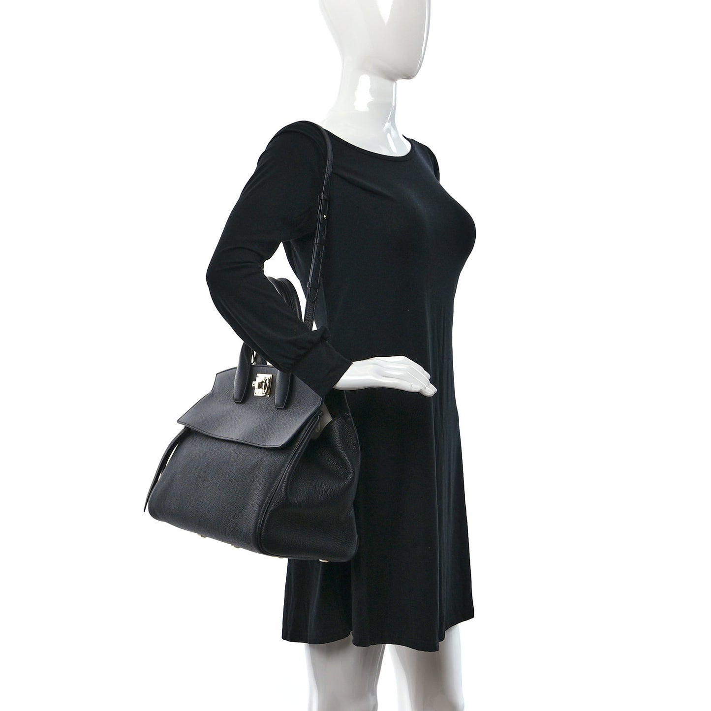 Calfskin Large The Studio Bag Black