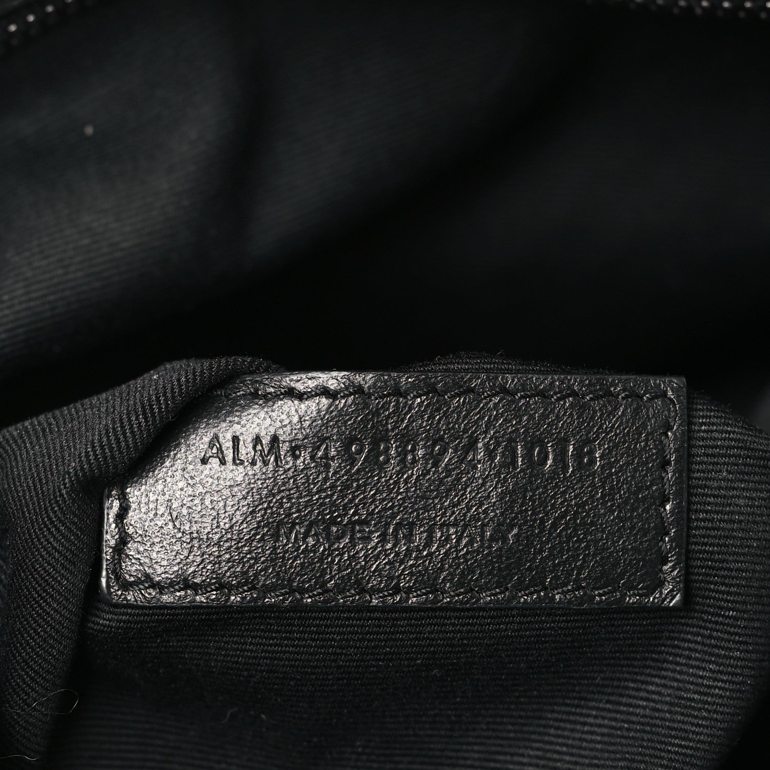 Saint Laurent Crinkled Calfskin Matelasse Monogram Medium Niki Chain Satchel Storm 7 of 10