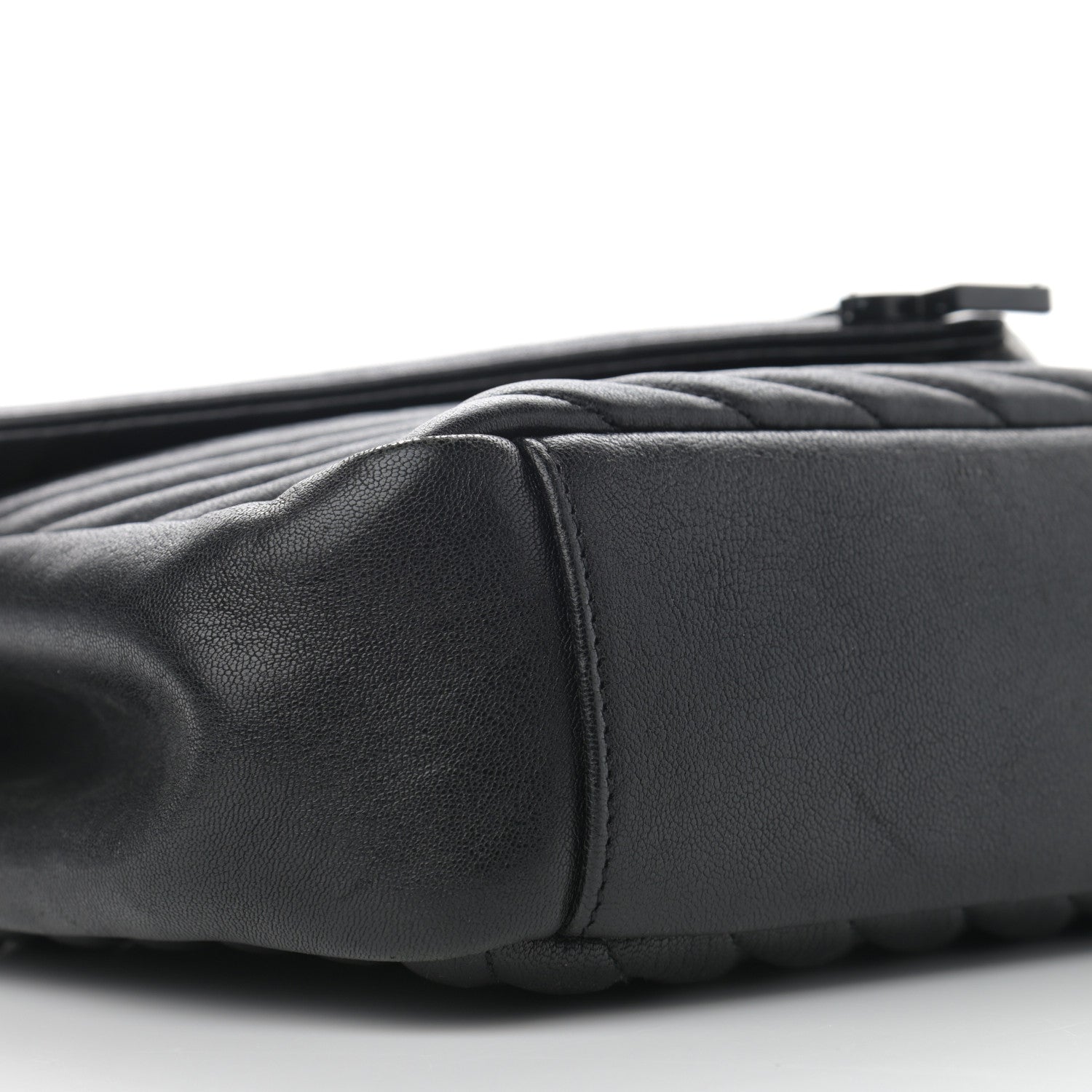 Saint Laurent Sheepskin Matelasse Chevron Monogram Monochrome Large College Satchel Black 9 of 14