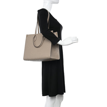 Louis Vuitton Empreinte Monogram Giant Onthego MM Tourterelle 2 of 10