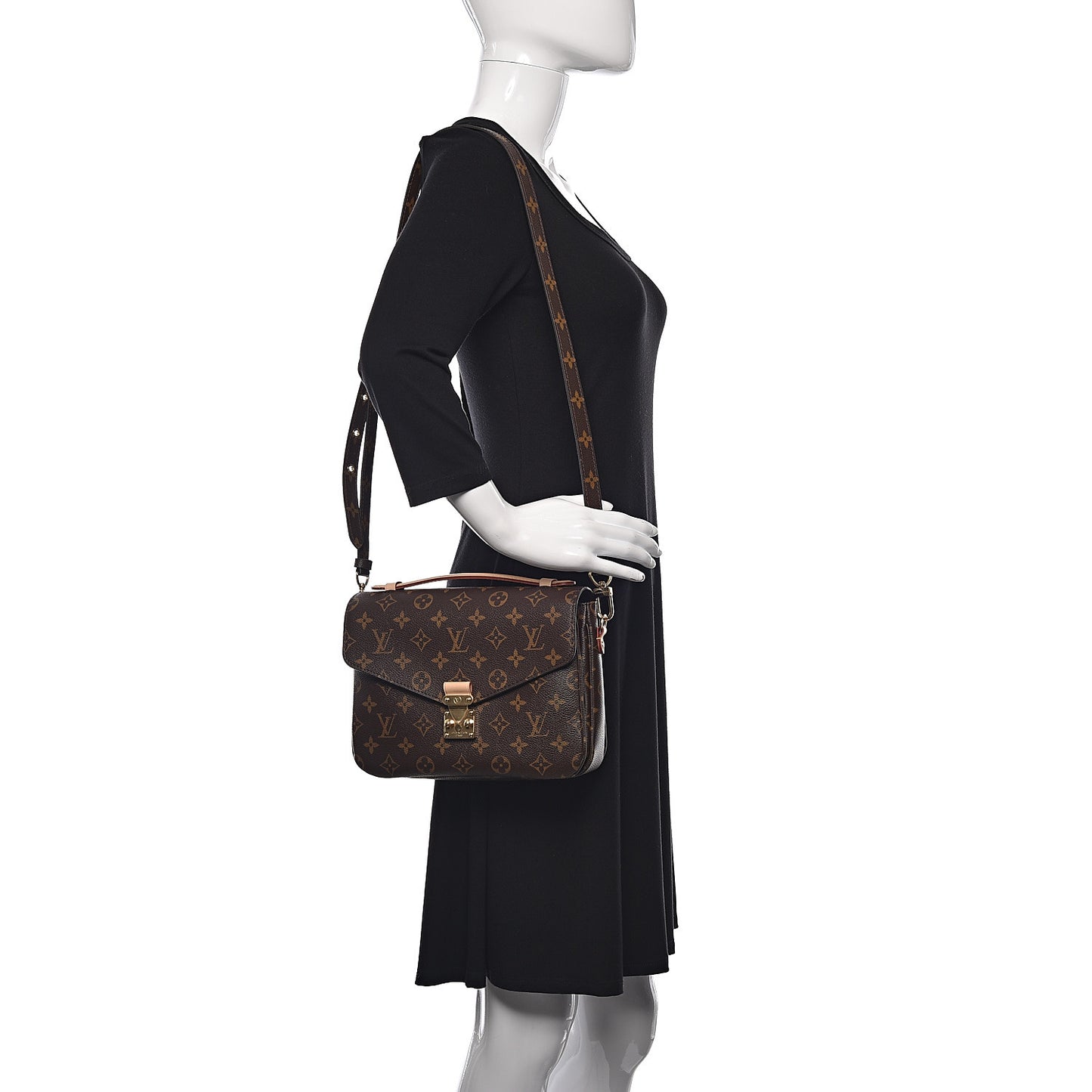 Monogram Pochette Metis