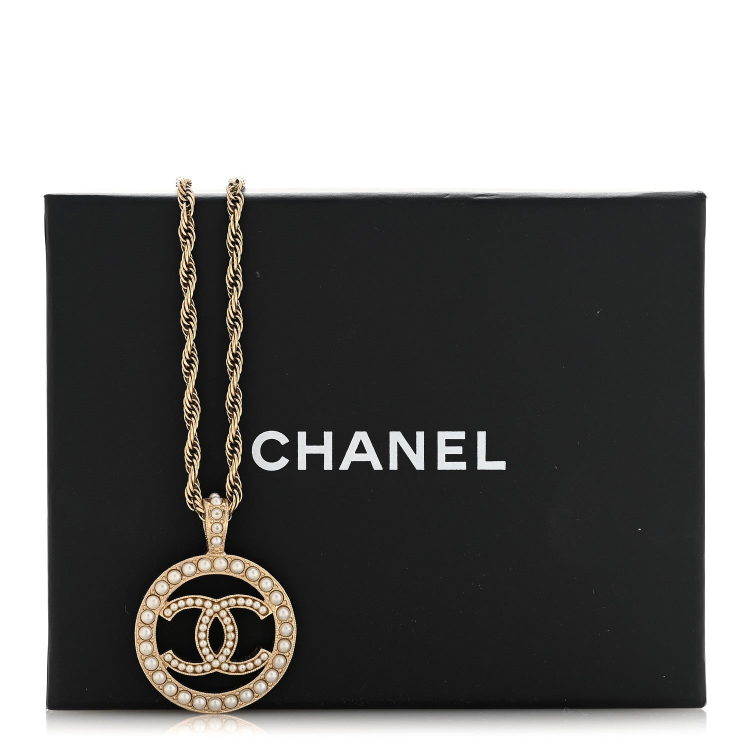 Chanel Pearl CC Round Pendant Necklace Gold 6 of 6