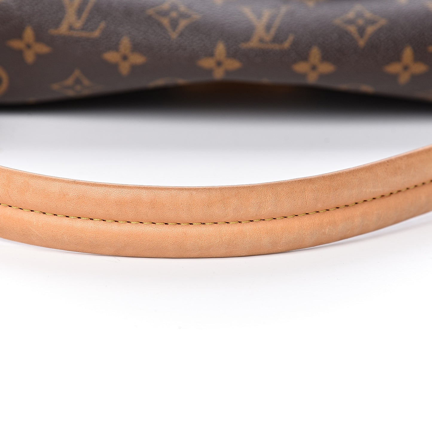 Monogram Beverly MM