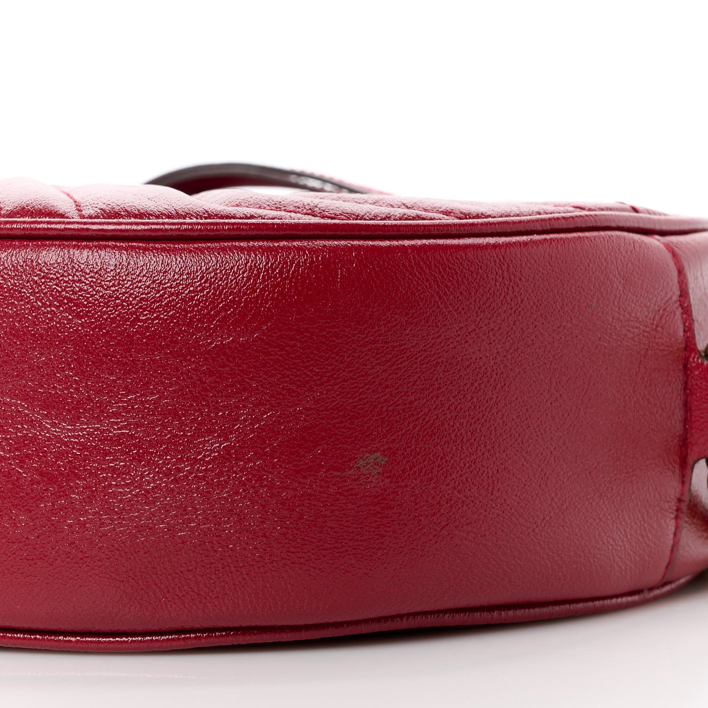 Glazed Calfskin Matelasse Heart Mini GG Marmont Round Shoulder Bag Romantic Cerise