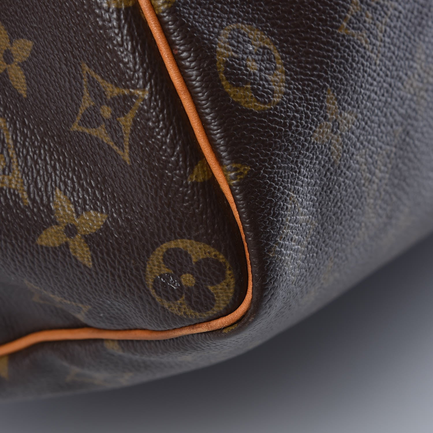 Louis Vuitton Monogram Speedy 35 21 of 21
