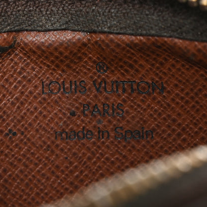 Louis Vuitton Monogram Key Pouch 6 of 6