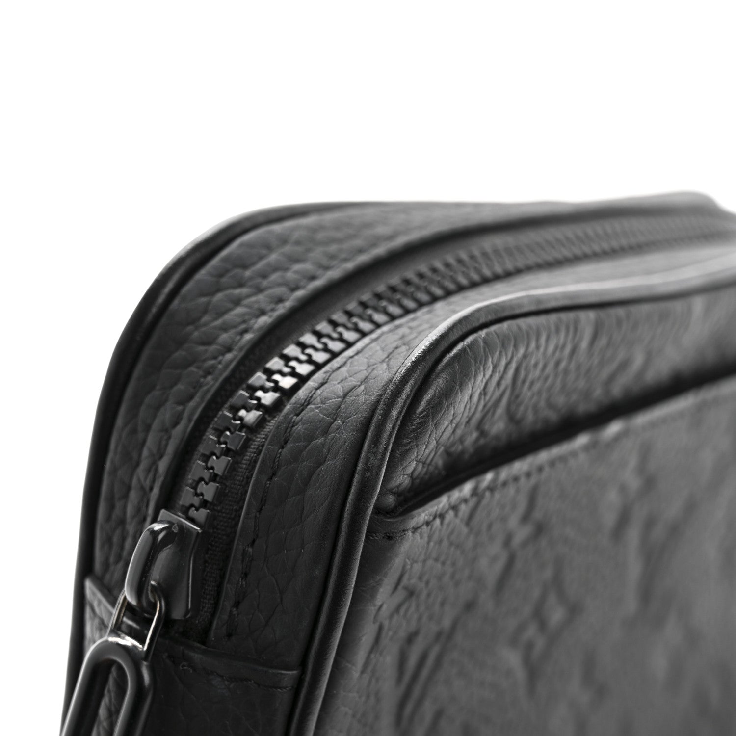 Louis Vuitton Taurillon Monogram Uniformes Solar Ray Soft Pochette Volga Belt Bag Black 8 of 11