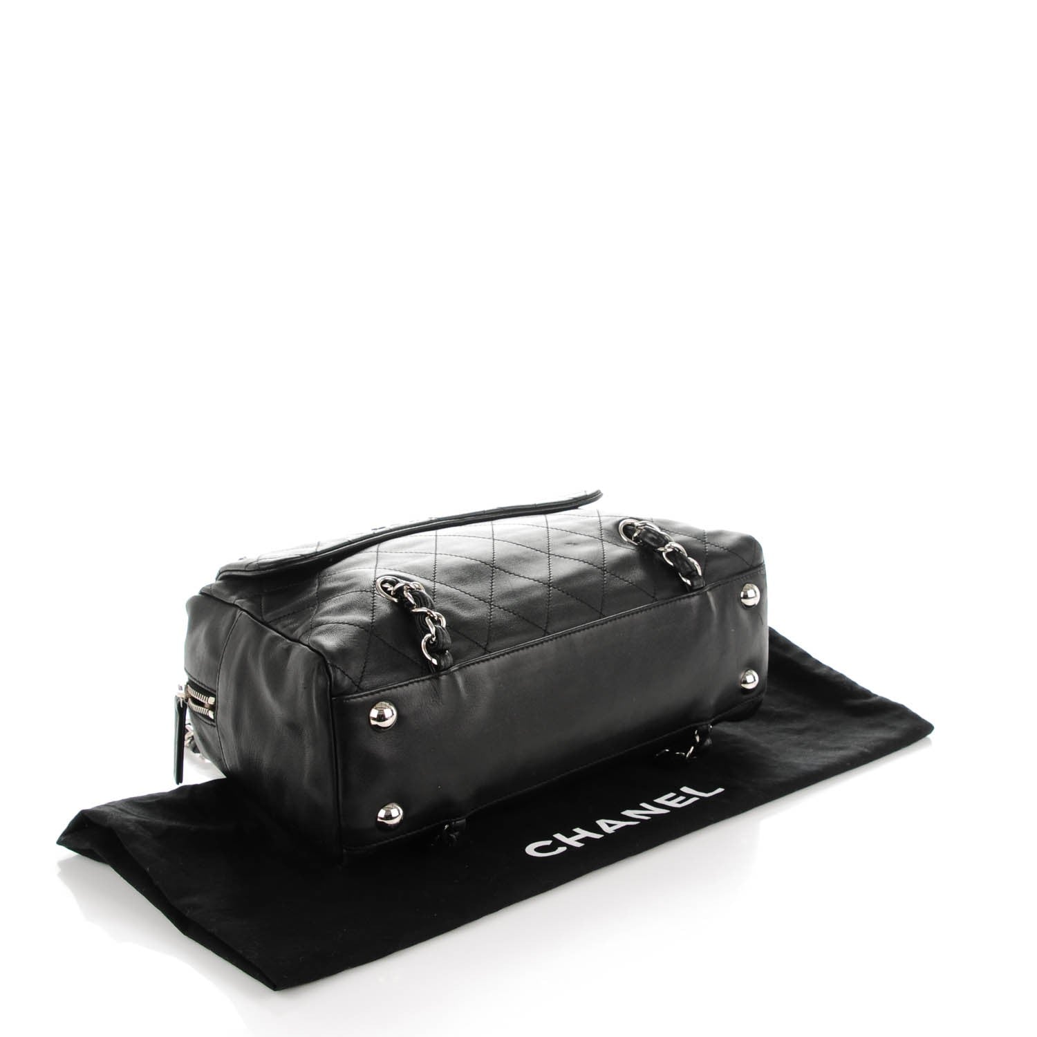 Chanel Lambskin Quilted Medium Chain Around Tote Black 4 of 7