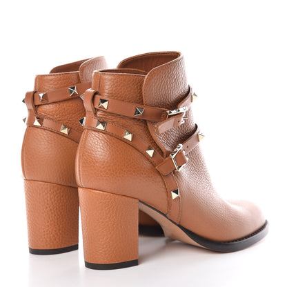 Valentino Garavani Pebbled Calfskin Rockstud Double Buckle 70mm Block Heel Ankle Boots 36 Light Cuir 4 of 7