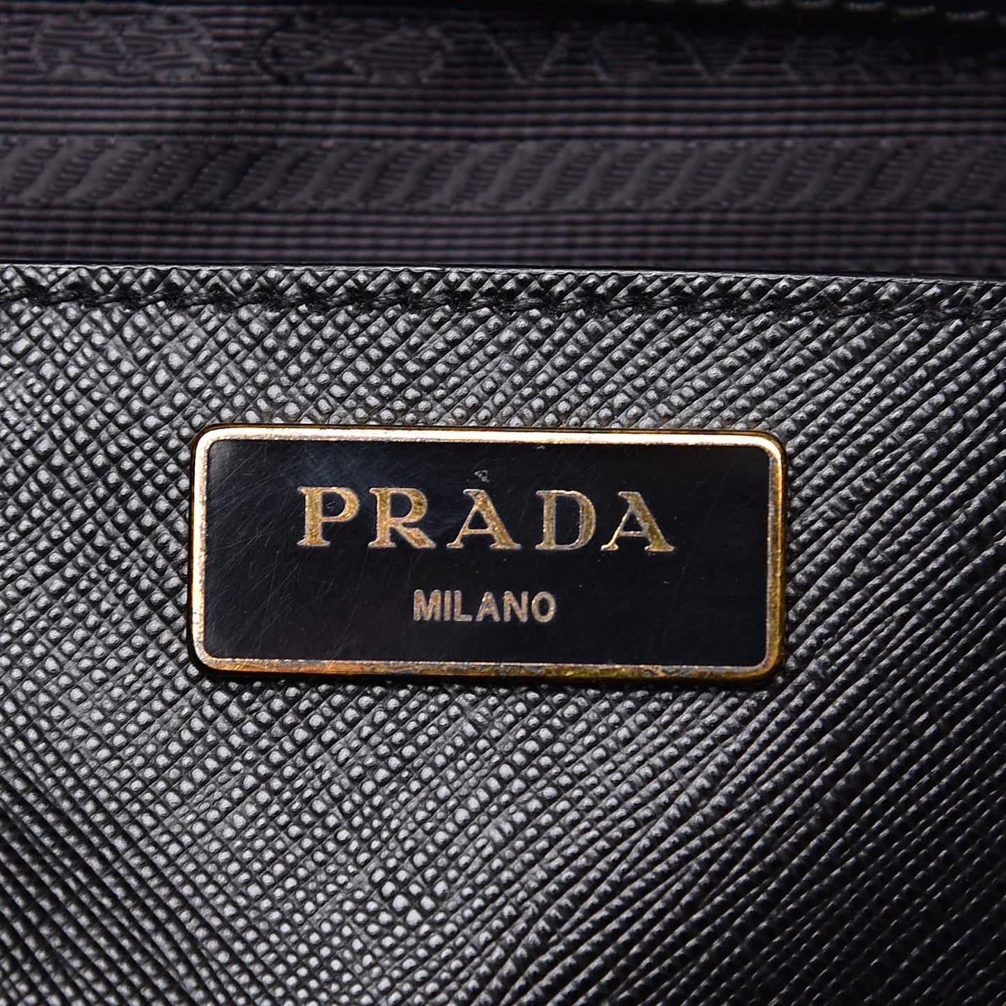 Saffiano Large Galleria Double Zip Tote Black