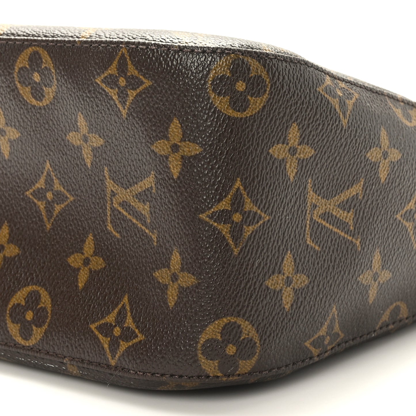Monogram Looping MM