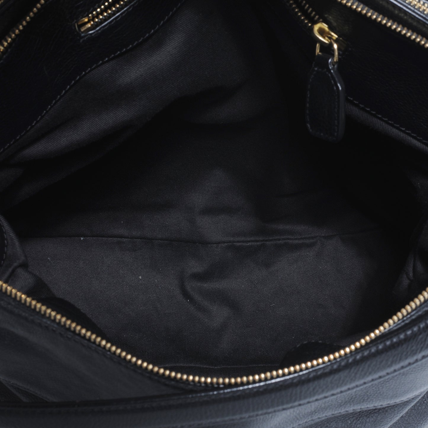 Leather Cary Shoulder Bag Black