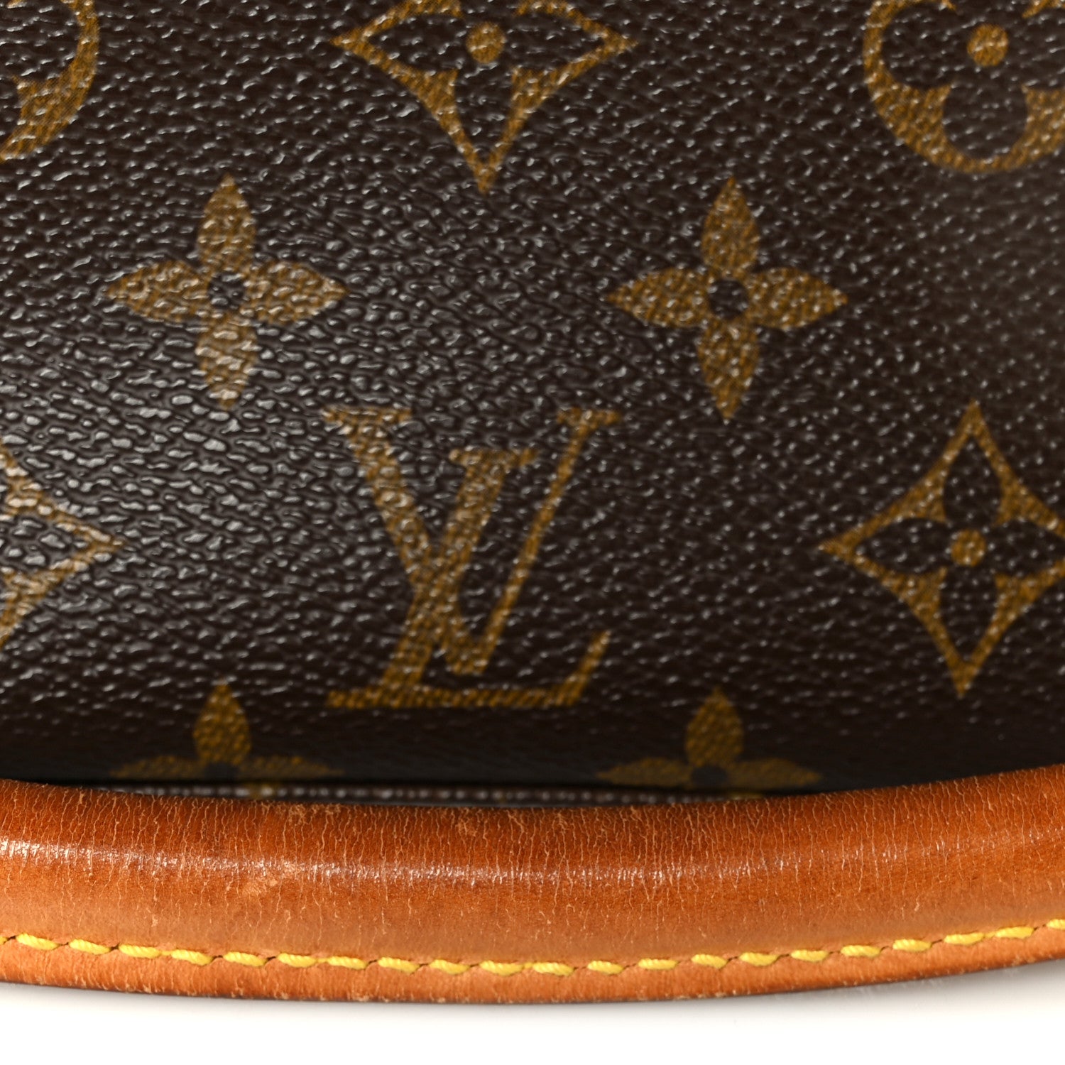 Louis Vuitton Monogram Looping MM 11 of 12