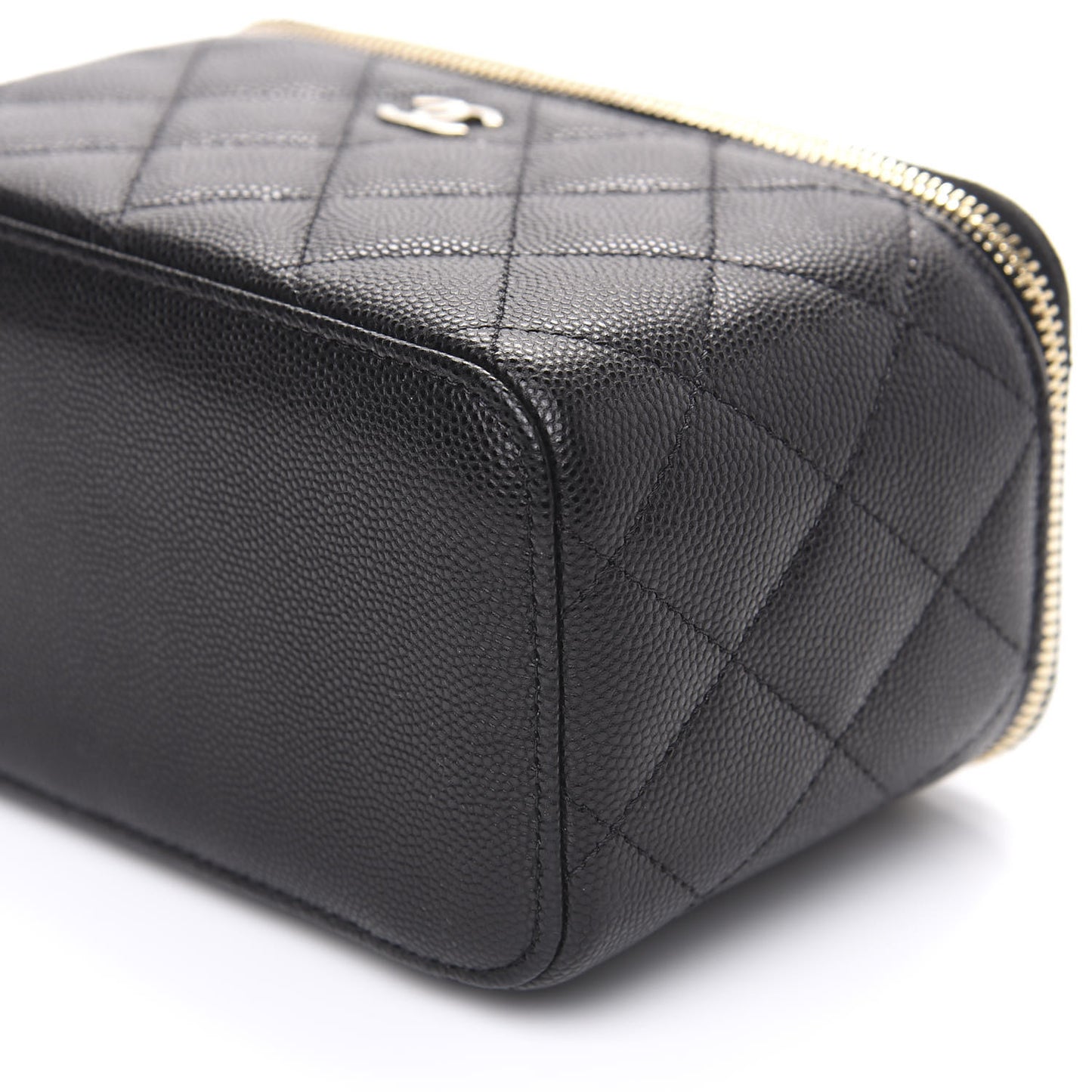 Caviar Quilted Small Vanity Case With Chain Black