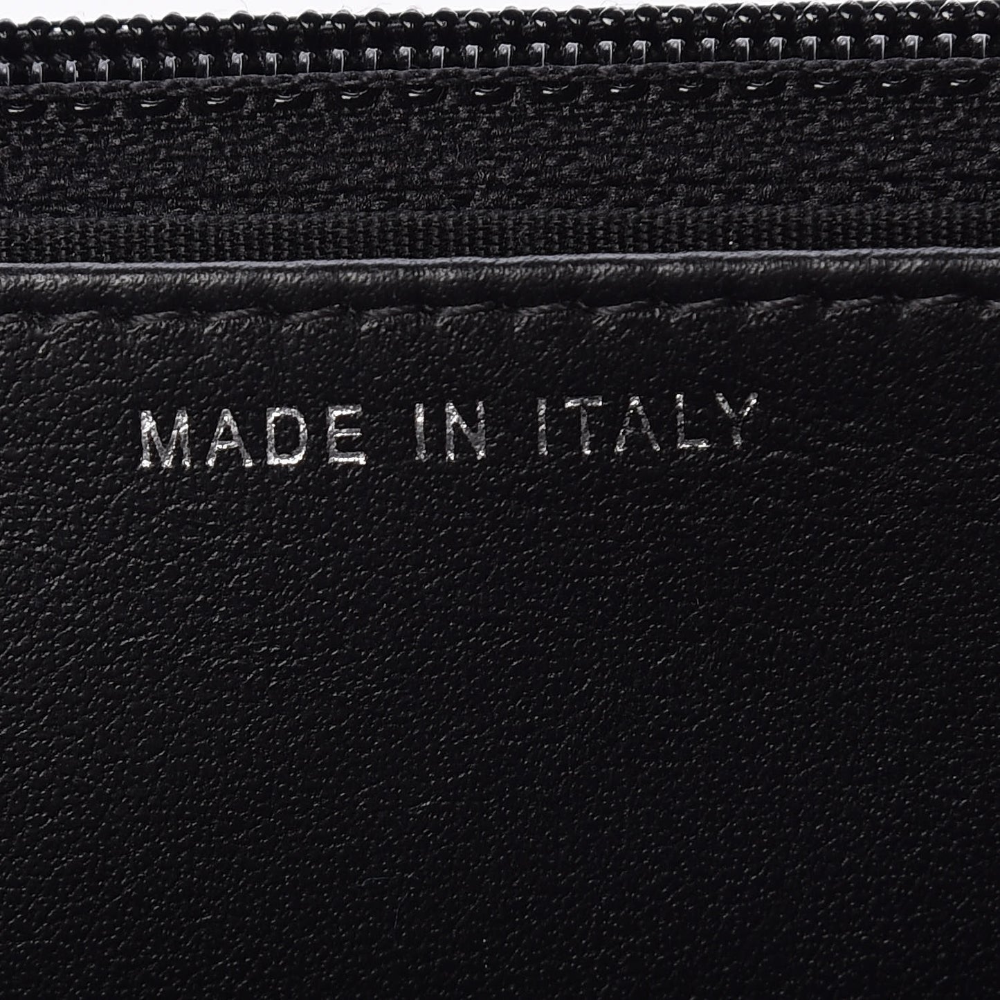 Canvas Studded CC Wallet On Chain WOC Black