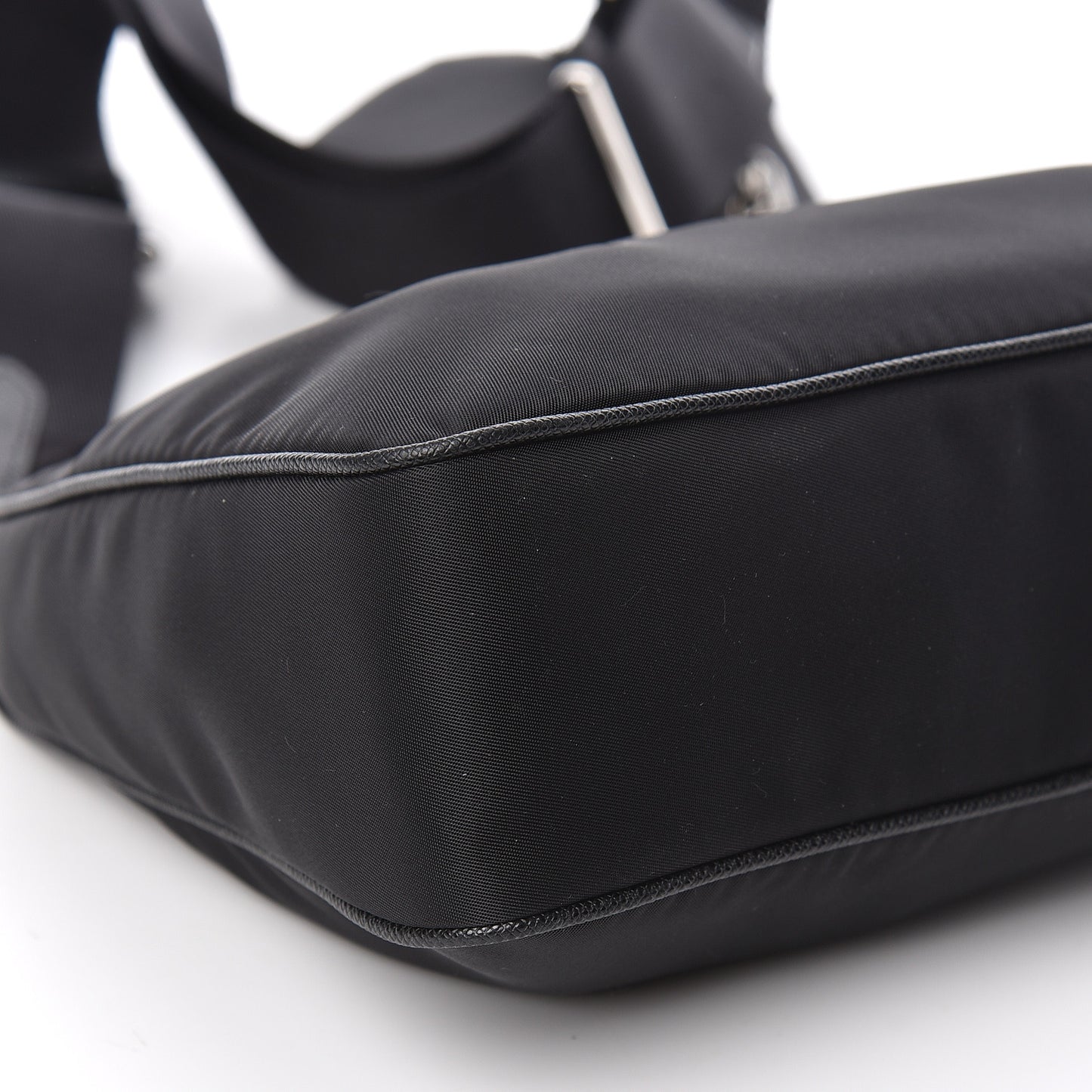 Nylon Re-Edition 2005 Shoulder Bag Black