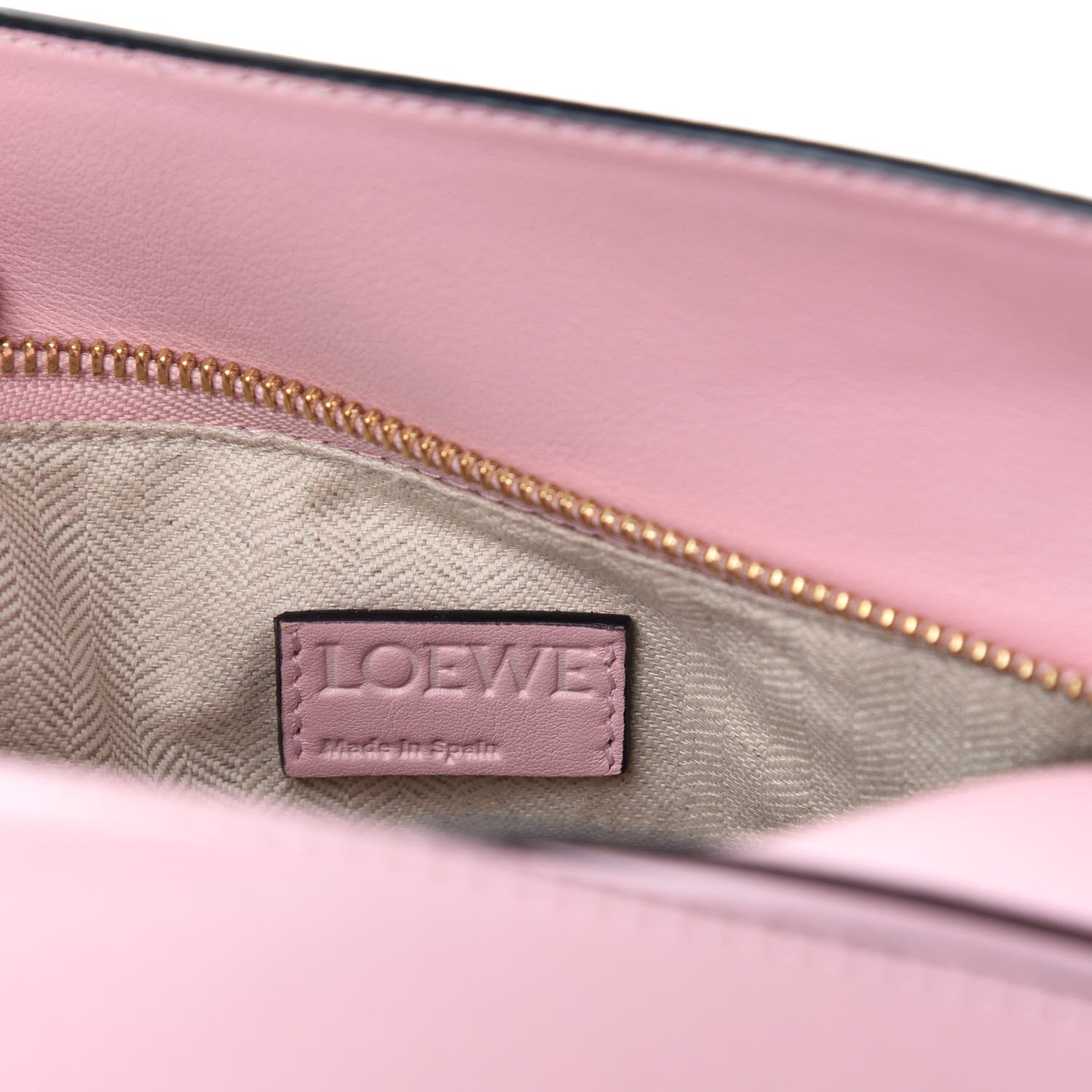 Loewe Calfskin Small Puzzle Bag Soft Pink 9 of 11