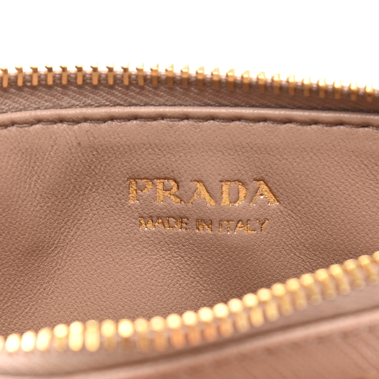 Prada Saffiano Card Holder Cammeo 6 of 7