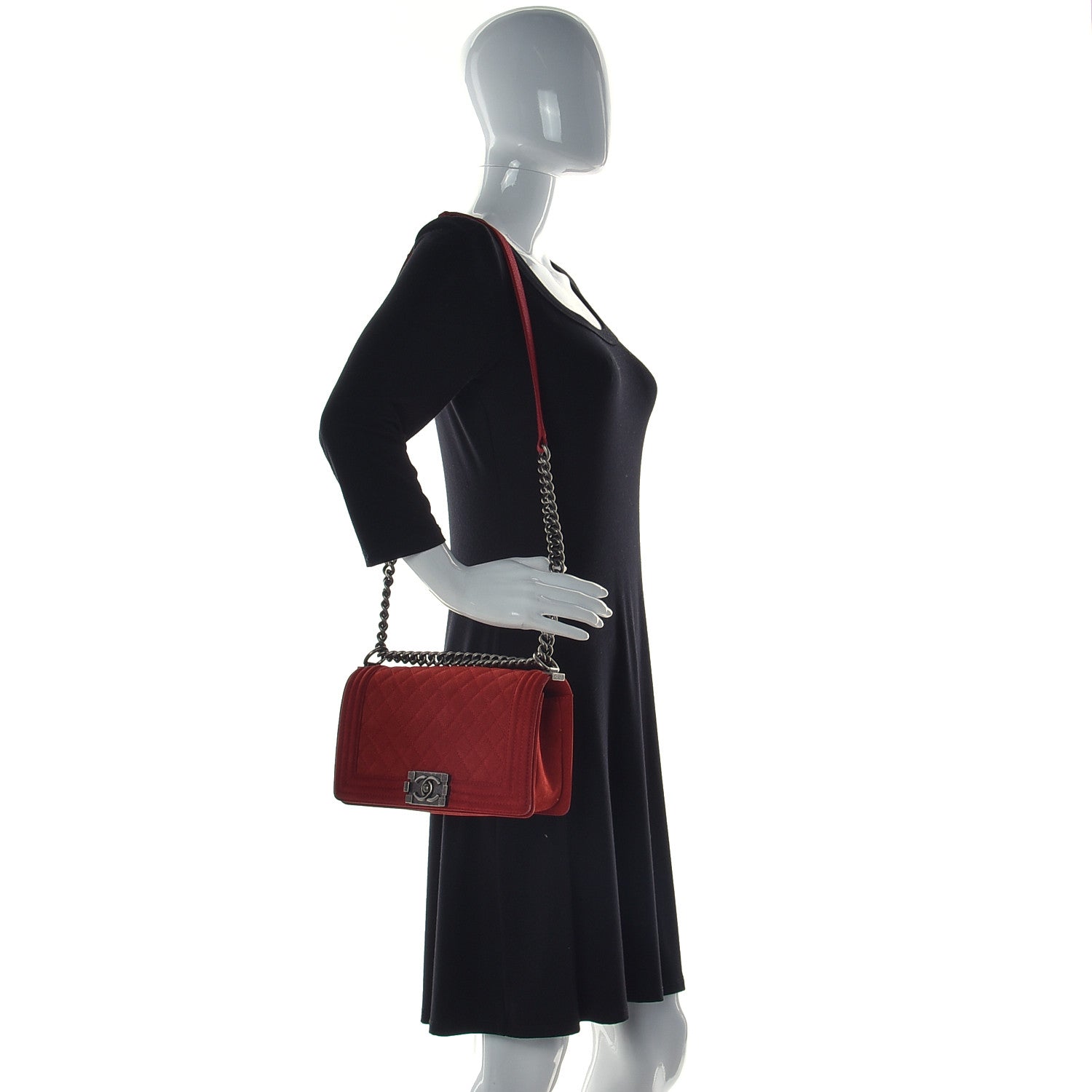 Chanel Iridescent Caviar Quilted Medium Boy Flap Red 2 of 21