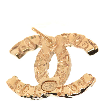 Chanel Metal Textured CC Earrings Gold 4 of 5
