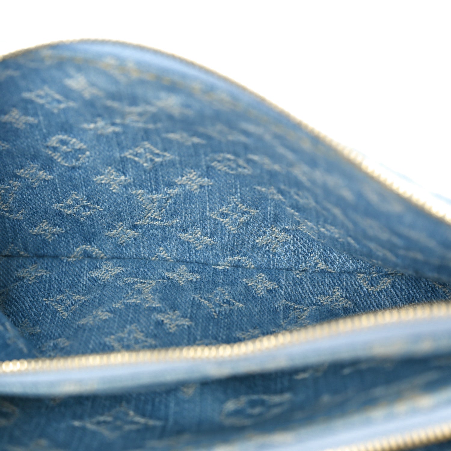 Louis Vuitton Monogram Denim Liv Pochette Sky Blue 6 of 10