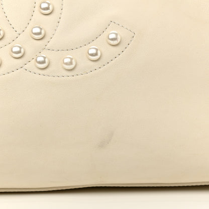 Chanel Lambskin Pearl Obsession Tote White 12 of 16