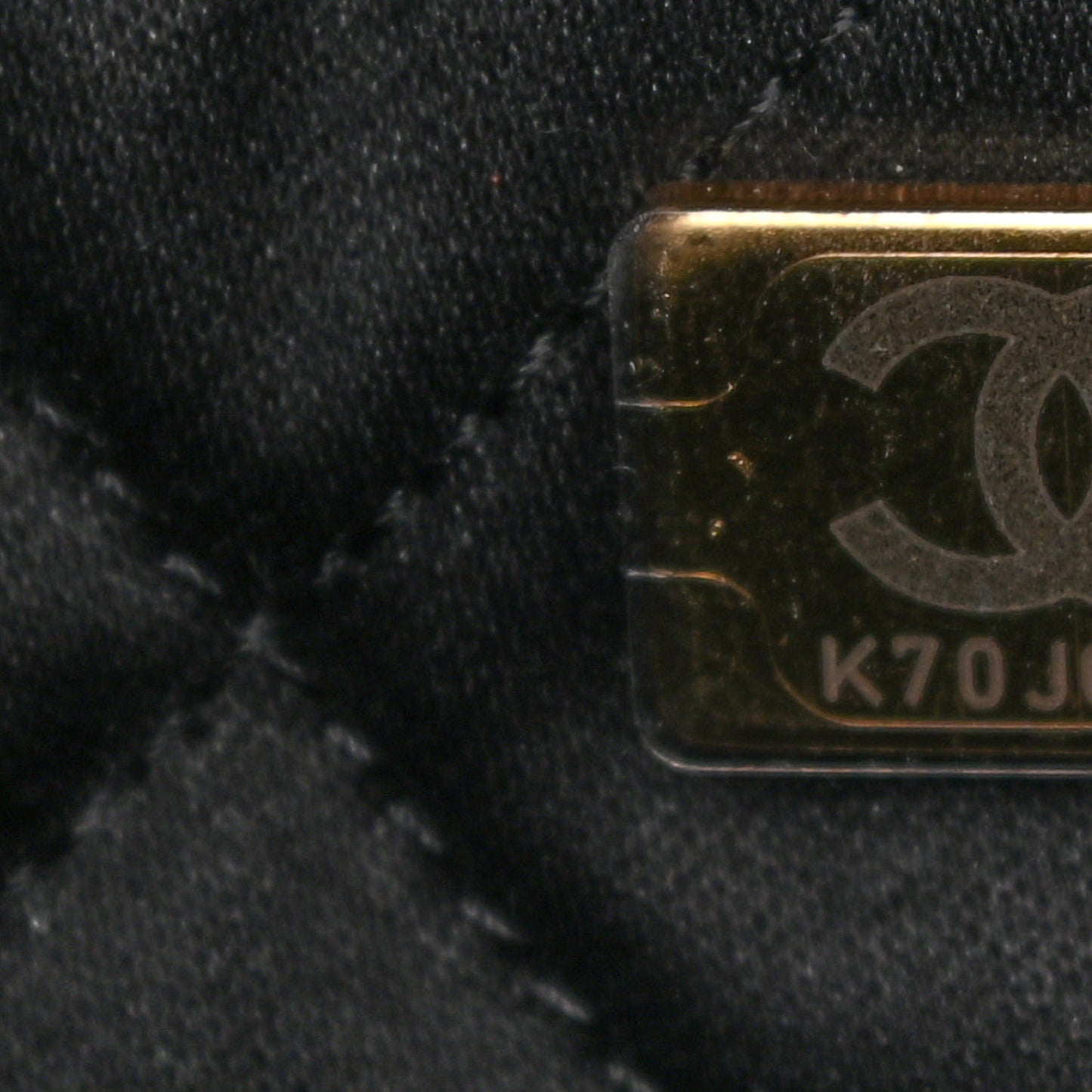 Shiny Calfskin Quilted Small Chanel 22 Black
