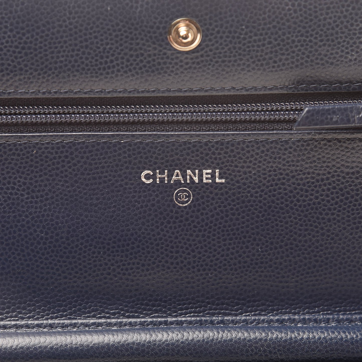 Caviar Chevron Quilted Wallet On Chain WOC Navy