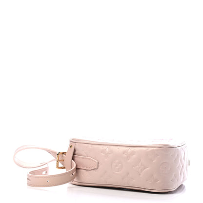 Louis Vuitton Lambskin Embossed Monogram Fall In Love Sac Coeur Light Pink 3 of 4
