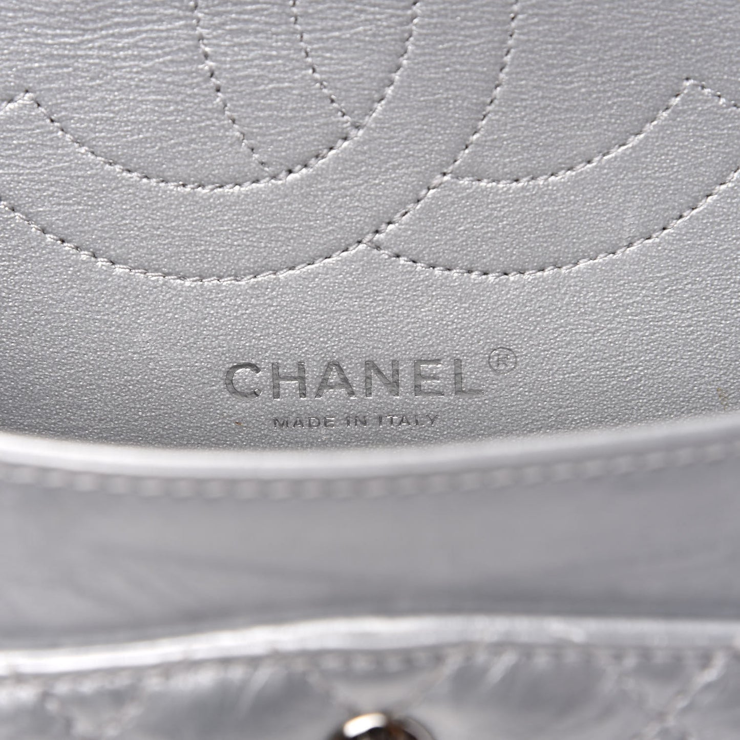 Metallic Aged Calfskin 2.55 Reissue 225 Flap Silver